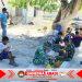 Hangatnya Kebersamaan, Satgas TMMD ke-129 Kodim 1505/Tidore Makan Bersama Warga di Lokasi Pekerjaan
