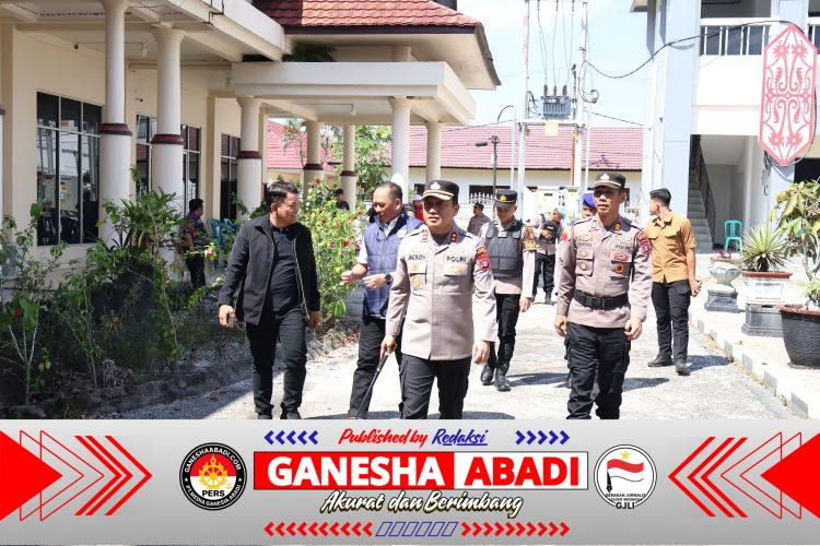 Amankan Pelayanan Unjuk Rasa Aksi Damai di Kantor DPRD, Polres Barito Selatan Kedepankan Sikap Humanis