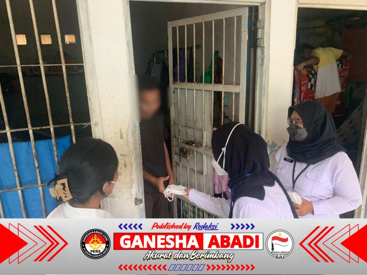 Rutan Buntok Bagikan Masker kepada Warga Binaan, Antisipasi Dampak Asap Kebakaran