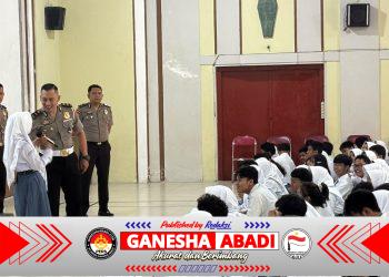 Polrestabes Surabaya Sosialisasikan Pemahaman AI kepada Siswa SMA Negeri 1 Surabaya