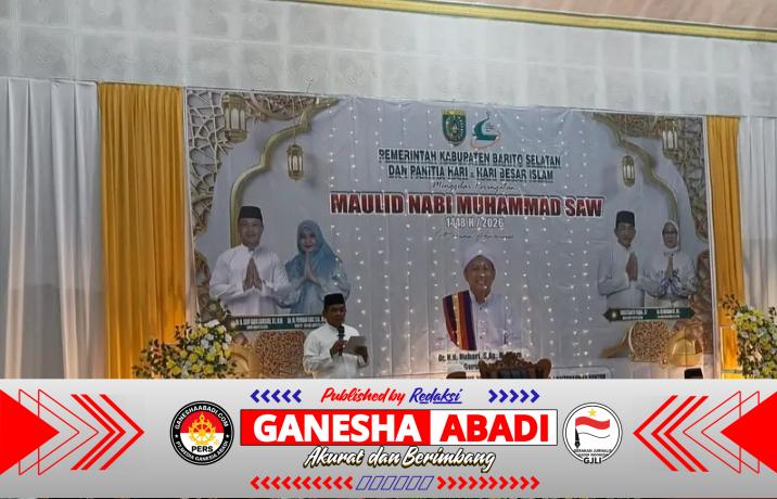 Plt Kepala BPKAD Turut Menghadiri Maulid Nabi di Mesjid Agung Baiturrahman Buntok.
