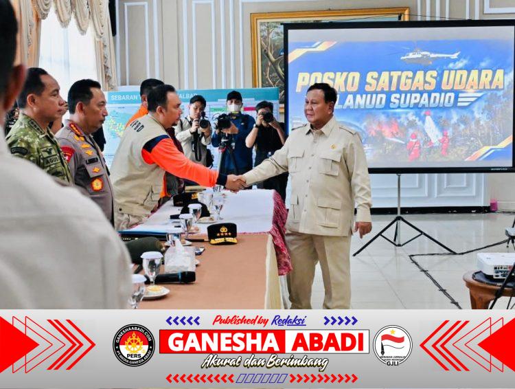 Panglima TNI Dampingi Presiden RI Tinjau Penanganan Karhutla di Kalimantan Barat
