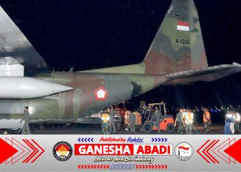 Menembus Langit Banua, Hercules TNI AU Bawa Bantuan Presiden RI untuk Penanganan Karhutla di Kalimantan Selatan