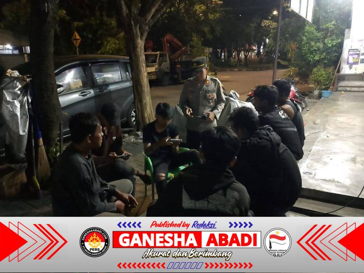 Patroli Cooling System Polsek Kawasan Pelabuhan Benoa Sambangi ABK