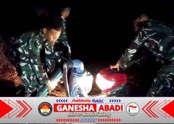 Tembus Kegelapan Malam, Prajurit Lanud Sjamsudin Noor Tetap Sigap dan Semangat Jaga Pompa Bantuan Presiden RI Untuk Suplai Air Pembahasan Gambut.