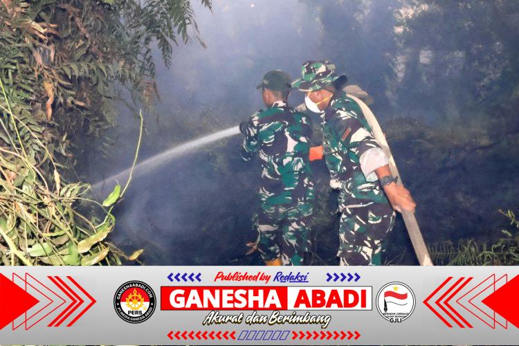 Api Belum Usai Satgas Irigasi Lanud Sjamsudin Noor Terus Perkuat Upaya Padamkan Karhutla Kalsel Optimalkan Air Hingga Dinginkan Lahan Gambut.