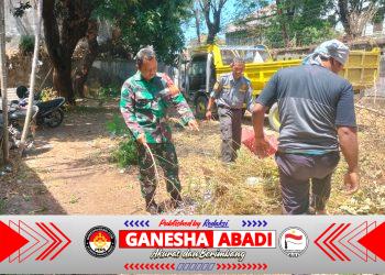 Cegah Kebakaran, Babinsa Kemlayan Himbau Warga Agar Tidak Bakar Sampah Sembarangan.