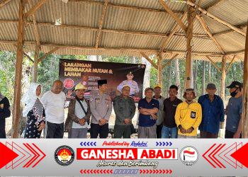 Polisi dan Warga Bersinergi Cegah Karhutla di Kawasan Hutan Panceng