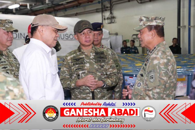Panglima TNI Bersama Menko Polkam Lepas Satgas Terpadu Port Visit 2026