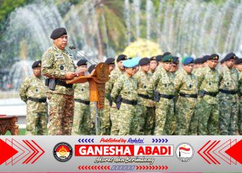 Gotong Royong di Batom sambut HUT Ke-81 TNI