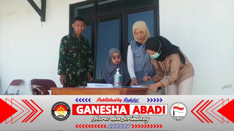 Dekat dengan Warga, TNI Di Puhpelem Dampingi Pemeriksaan Kesehatan Gratis