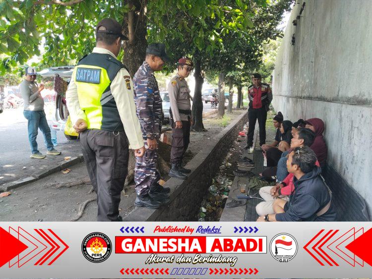 Patroli Cooling System Polsek Kawasan Pelabuhan Benoa Sampaikan Imbauan Kamtibmas