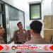 Wakapolres Gresik Cek Langsung Rutan Sat Tahti, Pastikan Keamanan dan Kondisi Tahanan
