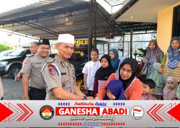 Perkuat Kepedulian Sosial, Polsek Prigen Gelar Doa Bersama dan Santuni 20 Anak Yatim Piatu Desa Lumbangrejo
