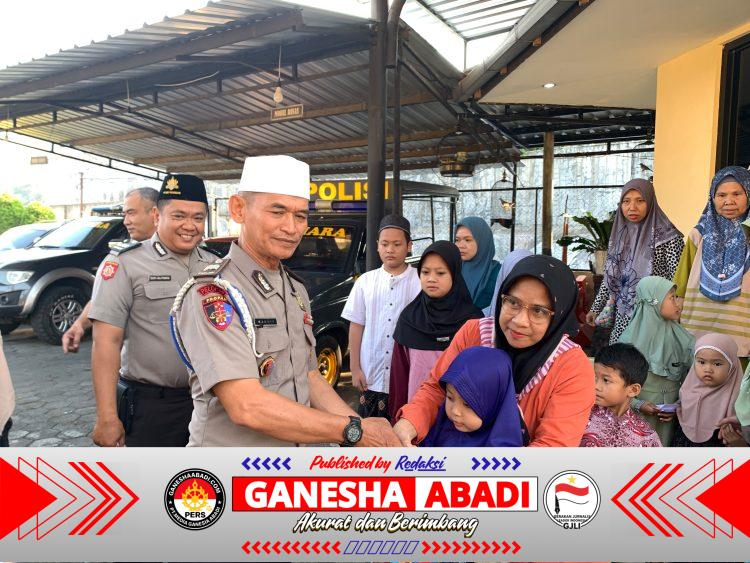 Perkuat Kepedulian Sosial, Polsek Prigen Gelar Doa Bersama dan Santuni 20 Anak Yatim Piatu Desa Lumbangrejo