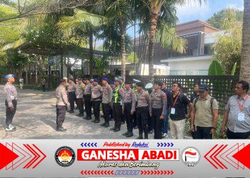 Patroli Cooling System, Polsek Kawasan Pelabuhan Benoa Sambangi ABK untuk Jaga Situasi Kamtibmas Tetap Kondusif